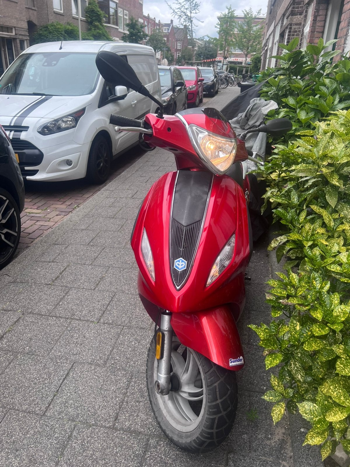 Piaggo Fly Brom 4  tackt, Ophalen of Verzenden, Zo goed als nieuw, Benzine, Overige merken