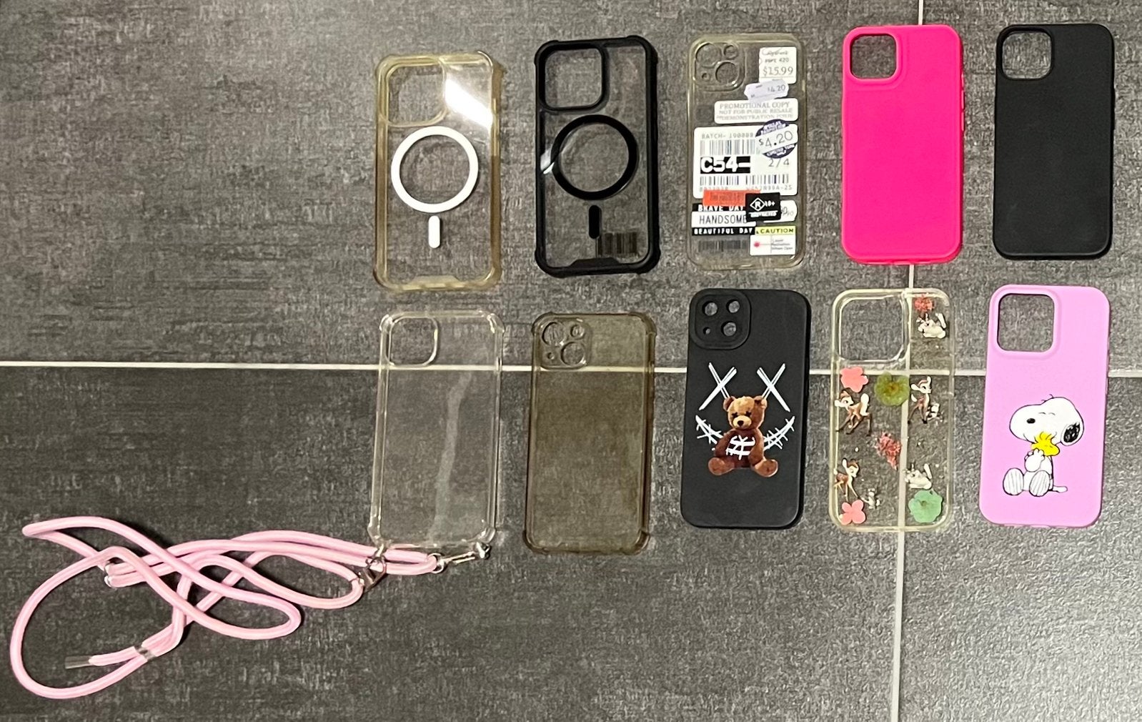 Diverse iPhone 13 Hoesjes - Bescherming en Stijl, Kunststof, IPhone 13, MagSafe, Overige merken