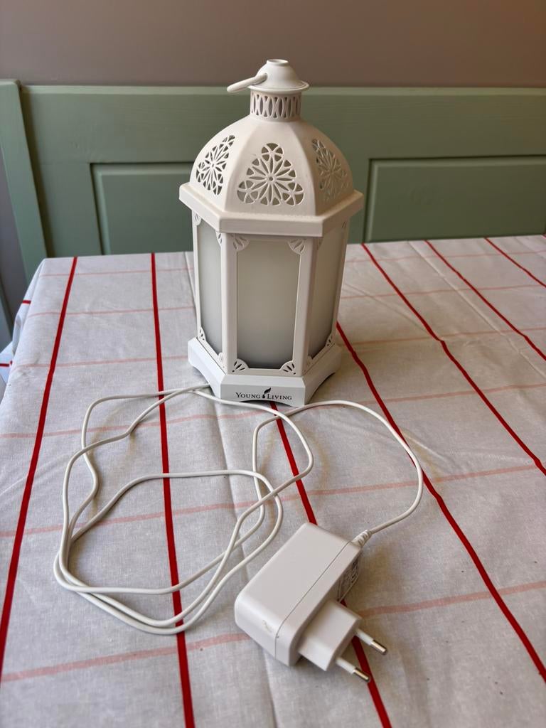 Diffuser young living, Ophalen, Zo goed als nieuw