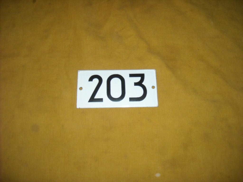 oud emaille huisnummer 203 ook 204 205 206 207 208 209 110 9, Antiek en Kunst, Ophalen of Verzenden
