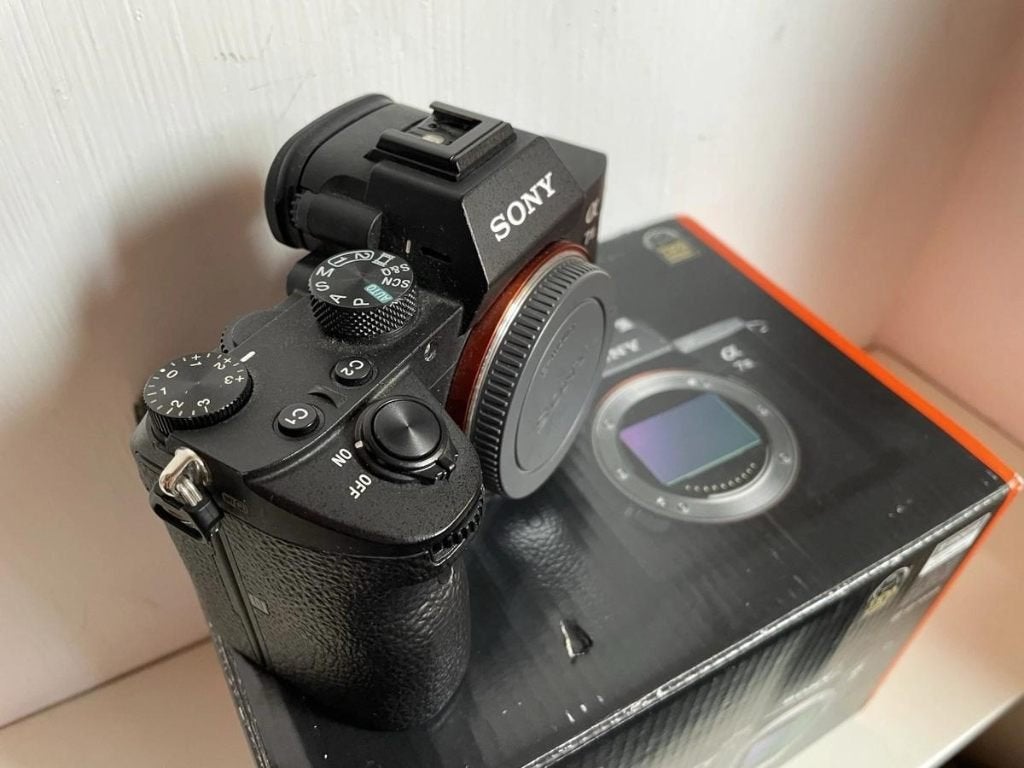 Foto 3 van Sony A7 III ILCE 7M3 Body 24MP 1945 clicks