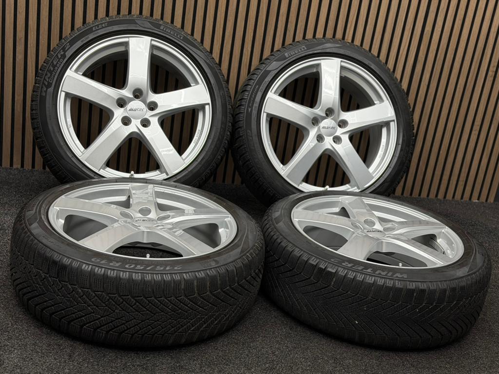 19 inch Alutec Freeze - VW ID3 Cupra Born 5x112 ET50 Pirelli, 215 mm, ., Banden en Velgen, Winterbanden