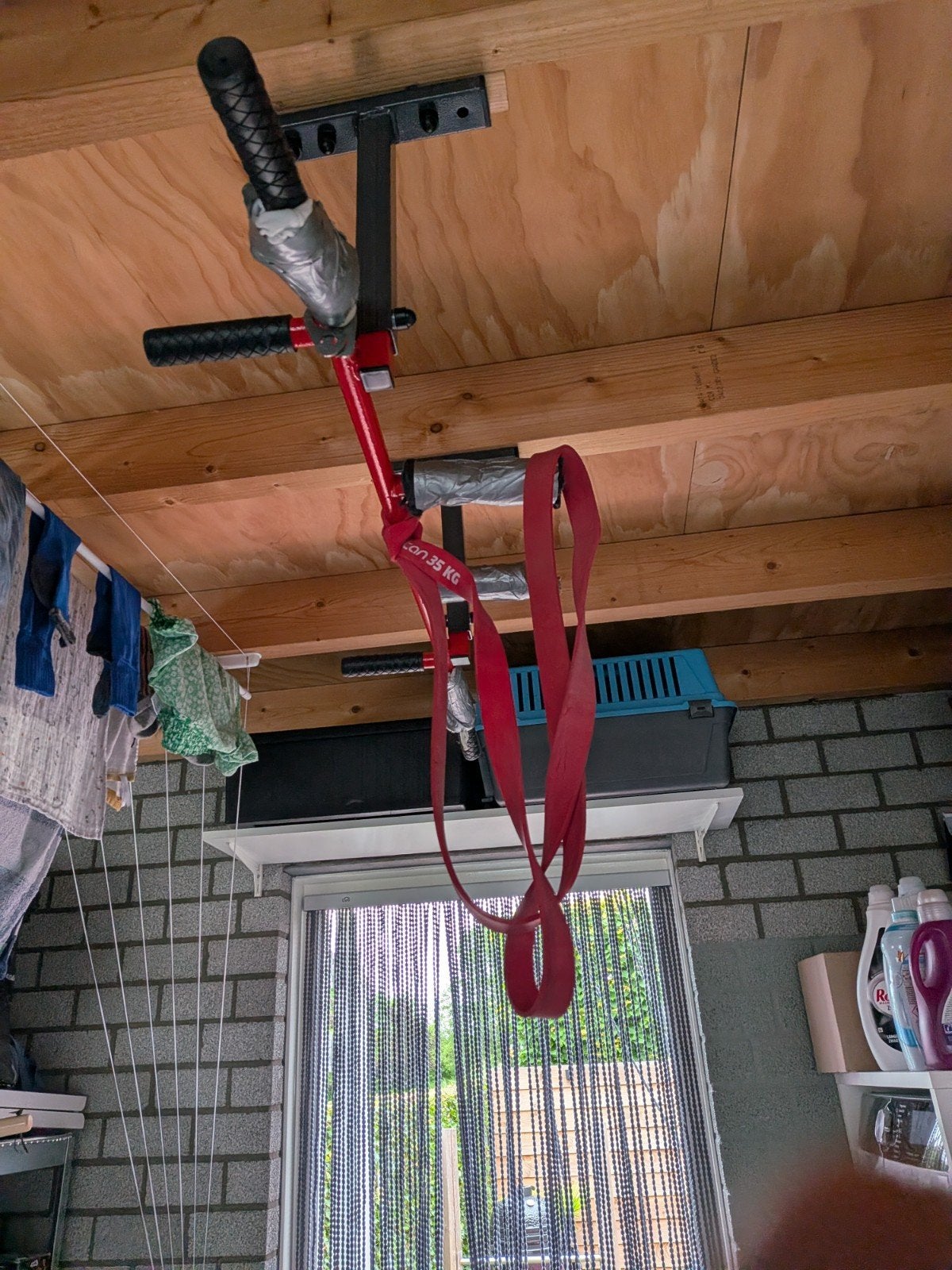 Pull up bar / optrekstang, Sport en Fitness, Fitnessmaterialen, Ophalen of Verzenden, Zo goed als nieuw, Oprekstang