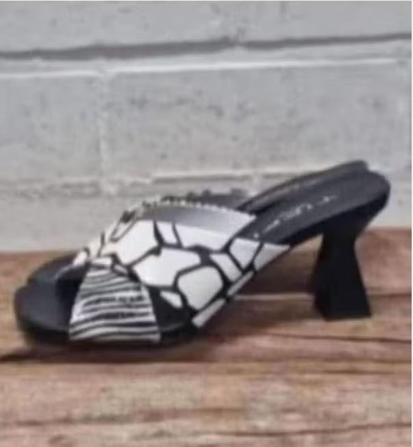 TIFFI - Prachtige leren pumps maat 37 - Nieuw €165 € 49,95, Pumps, Zwart, TIFFI, Nieuw