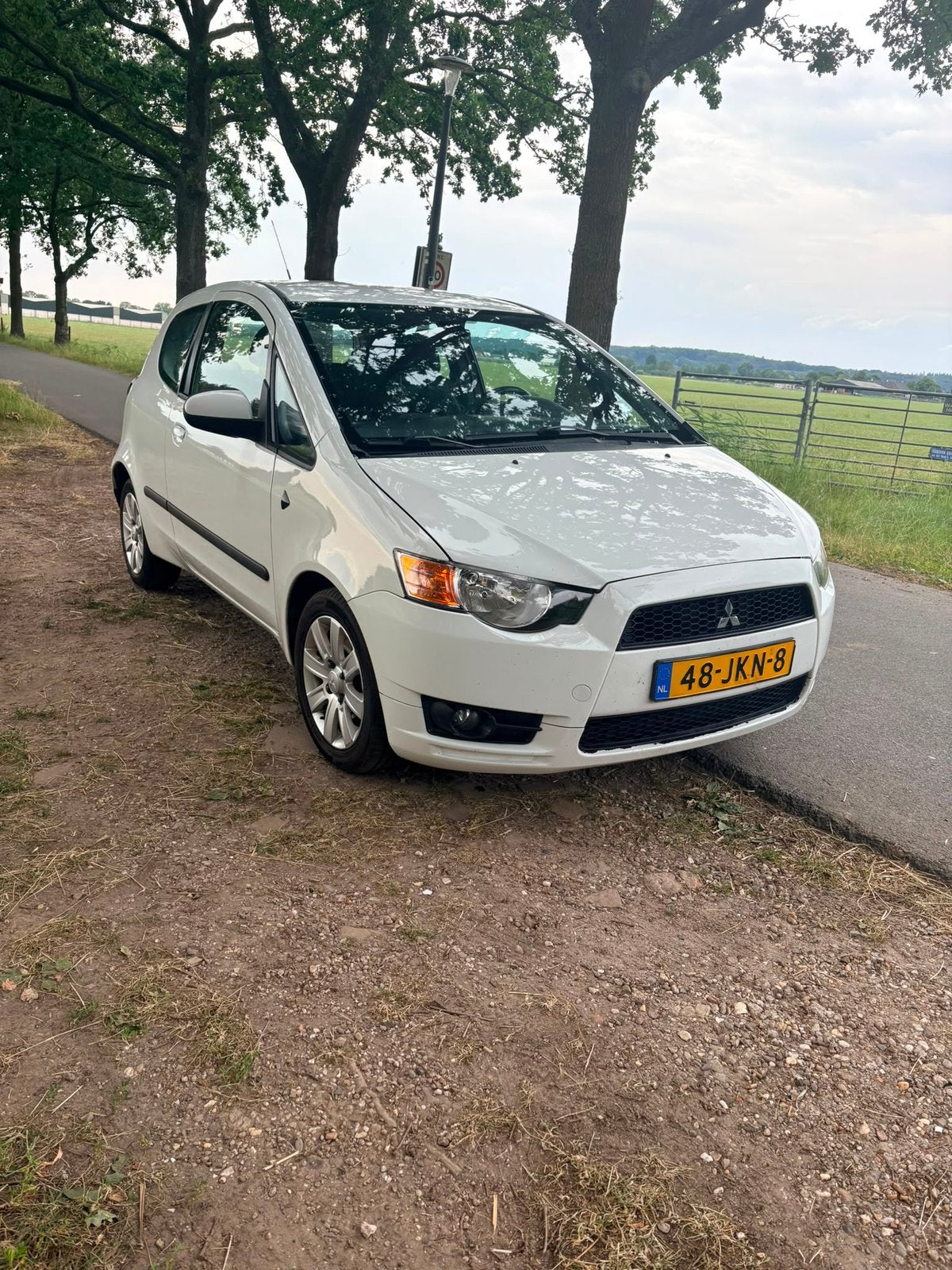 Mitsubishi Colt 1.3 Mivec CZ3 2009 Wit, Voorwielaandrijving, Stof, USB, Origineel Nederlands
