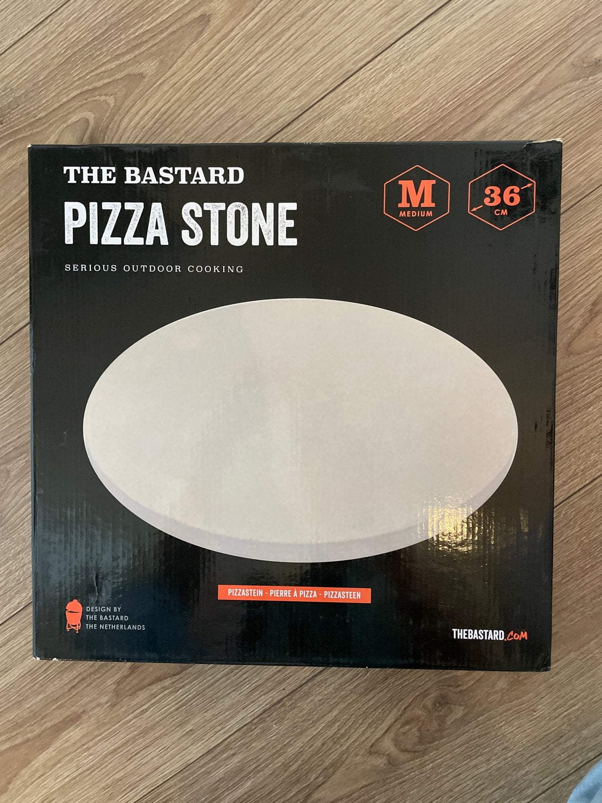 The Bastard Pizzasteen M (36 cm) - 1x gebruikt, Tuin en Terras, Pizzaovens, Ophalen of Verzenden, Gebruikt