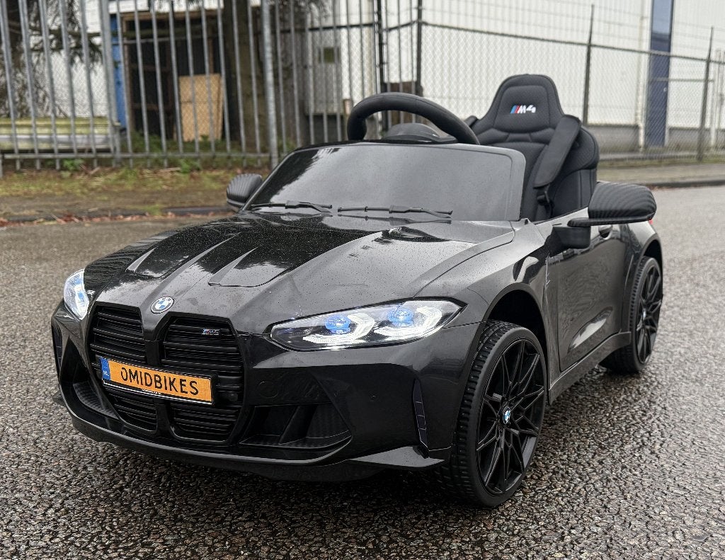 BMW M4 12v wit Afstands. - Bleutooth - Led - Leder - Rubb!, Nieuw