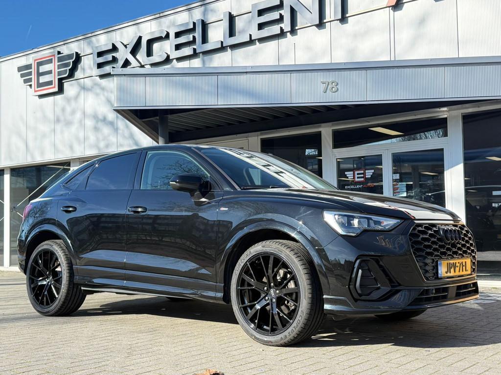 Audi Q3 Sportback 35 TFSI S Line | Black Edition, Zwart, 4 cilinders, 150 pk, 1505 kg