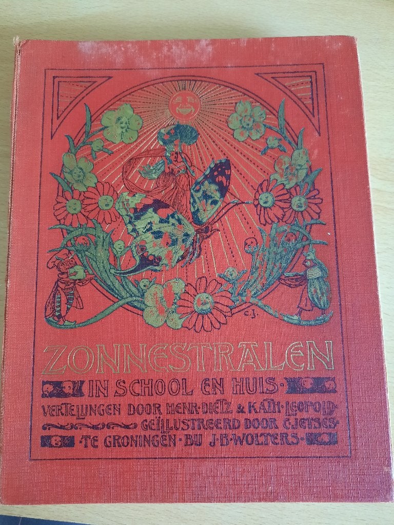 Zonnestralen (Exemplaar 2), Ophalen of Verzenden, Gelezen, Fictie algemeen