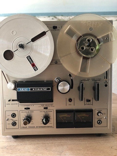 Iconische Akai 1722 W Bandrecorder incl. banden, Audio, Tv en Foto, Bandrecorders, Ophalen, Bandrecorder, Met banden
