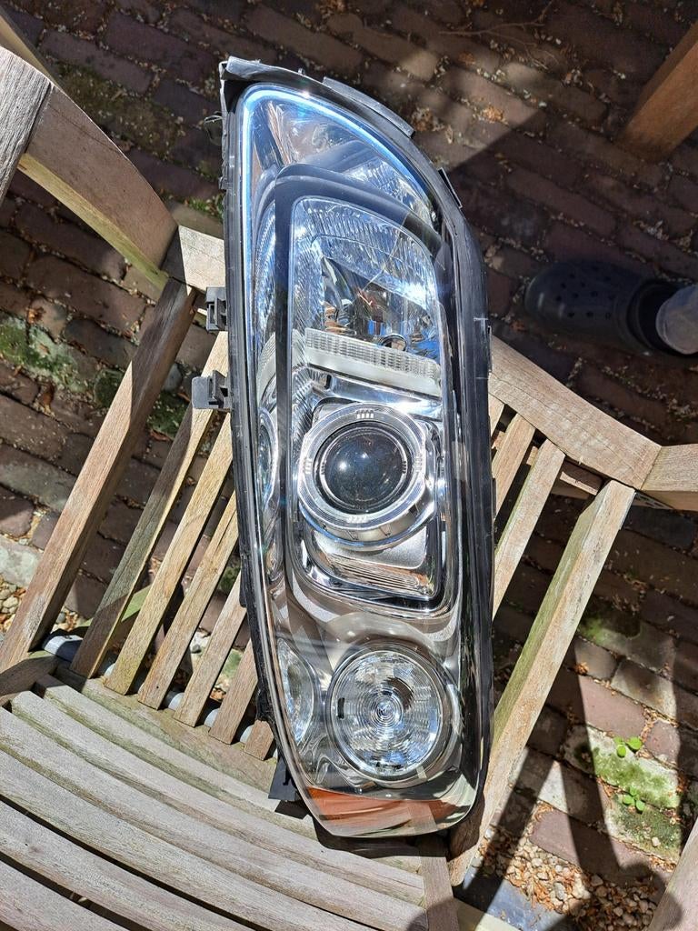 Linker meedraaiende koplamp Volvo V70 - Helder glas, Auto-onderdelen, Verlichting, Ophalen of Verzenden, Gebruikt, Volvo