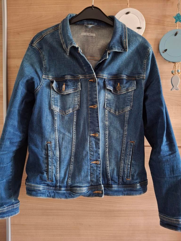 Edc spijkerjasje dames strech, Ophalen of Verzenden, Zo goed als nieuw, Maat 42/44 (L), Blauw