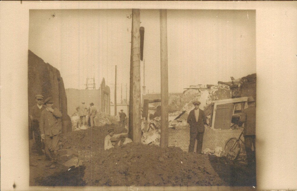 Bergambacht - Fotokaart - Brand Huis, Verzamelen, Ansichtkaarten | Nederland, Ophalen of Verzenden, Voor 1920, Gelopen, Zuid-Holland