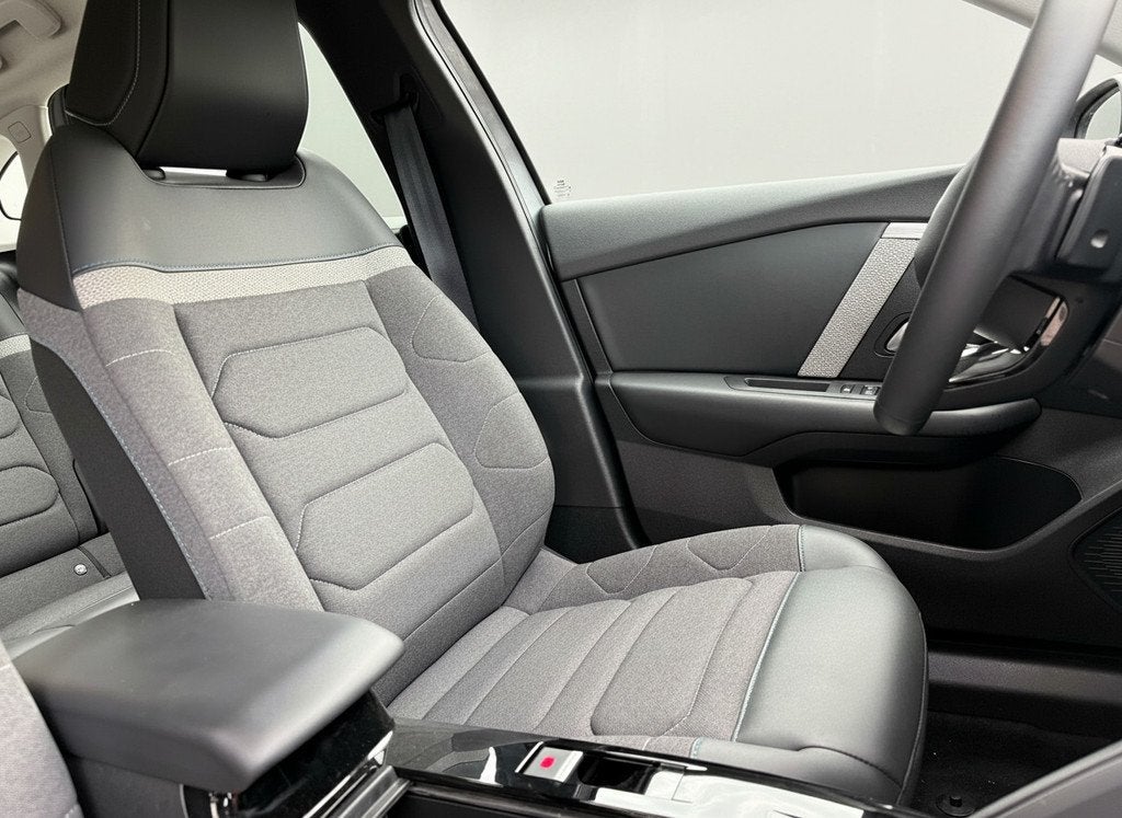 Citroën C4 X 1.2 PT 130pk Aut., Camera | Navi & CarPlay | C, Auto's, Citroën, Gebruikt, 1199 cc, 1264 kg, Leder en Stof
