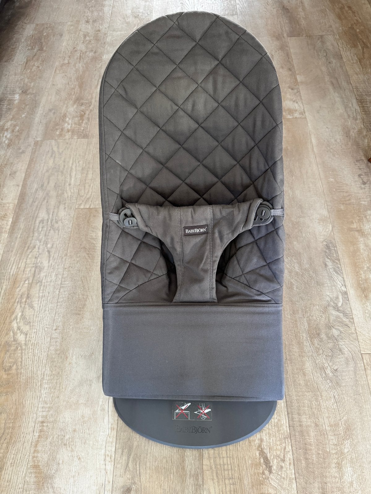 BabyBjörn wipstoeltje, klassiek quilt antraciet, Kinderen en Baby's, Ophalen, Zo goed als nieuw, Verstelbaar