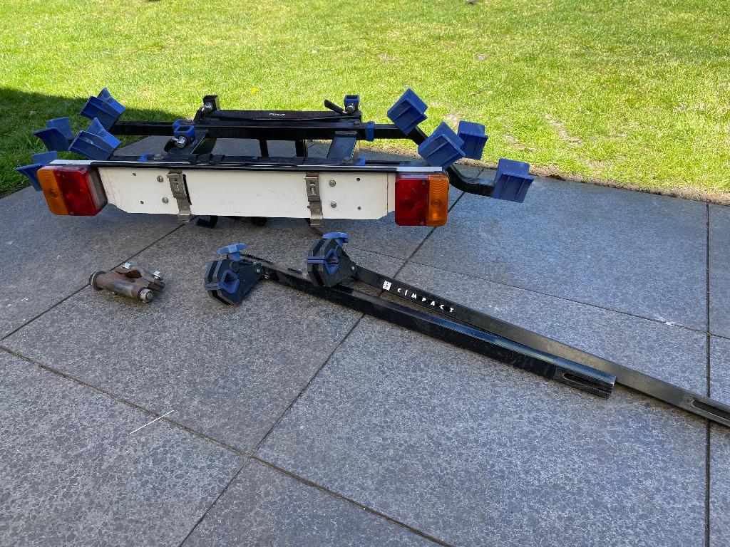 Fietsendrager Tacx Compact, Ophalen, 2 fietsen, Gebruikt, Trekhaakdrager