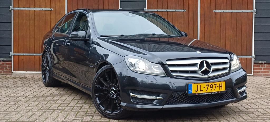 Mercedes-Benz C-Klasse 180 Avantgarde | AMG pakket | Bluetoo, Auto's, Automaat, Euro 5, Gebruikt, 1532 kg
