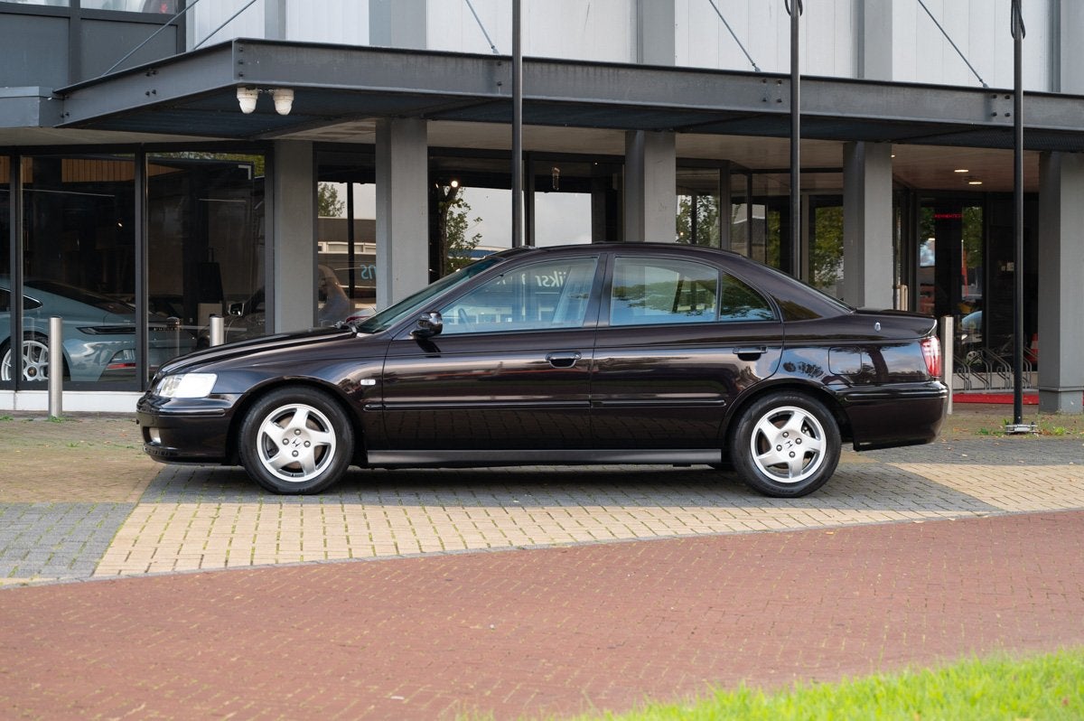 Honda Accord 1.8i V-Tec (bj 1999), Auto's, Gebruikt, 4 cilinders, Zwart, Bedrijf