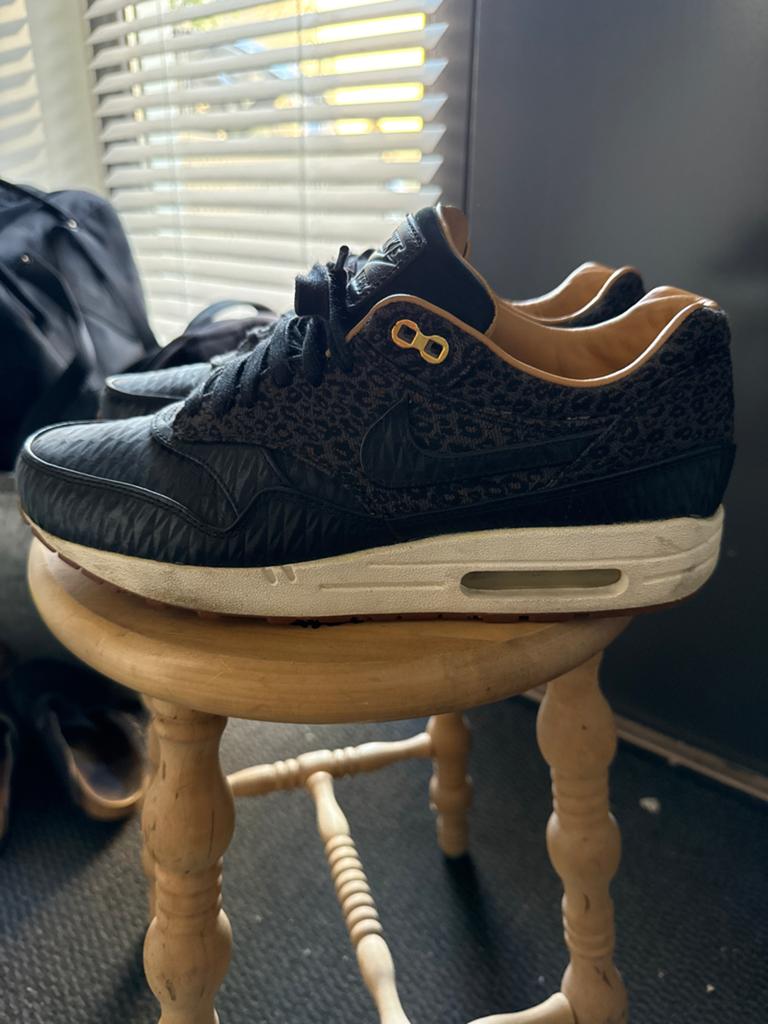 Nike Air Max 1 Leopard - Maat 42.5, Ophalen of Verzenden, Gedragen, Zwart, Sneakers of Gympen