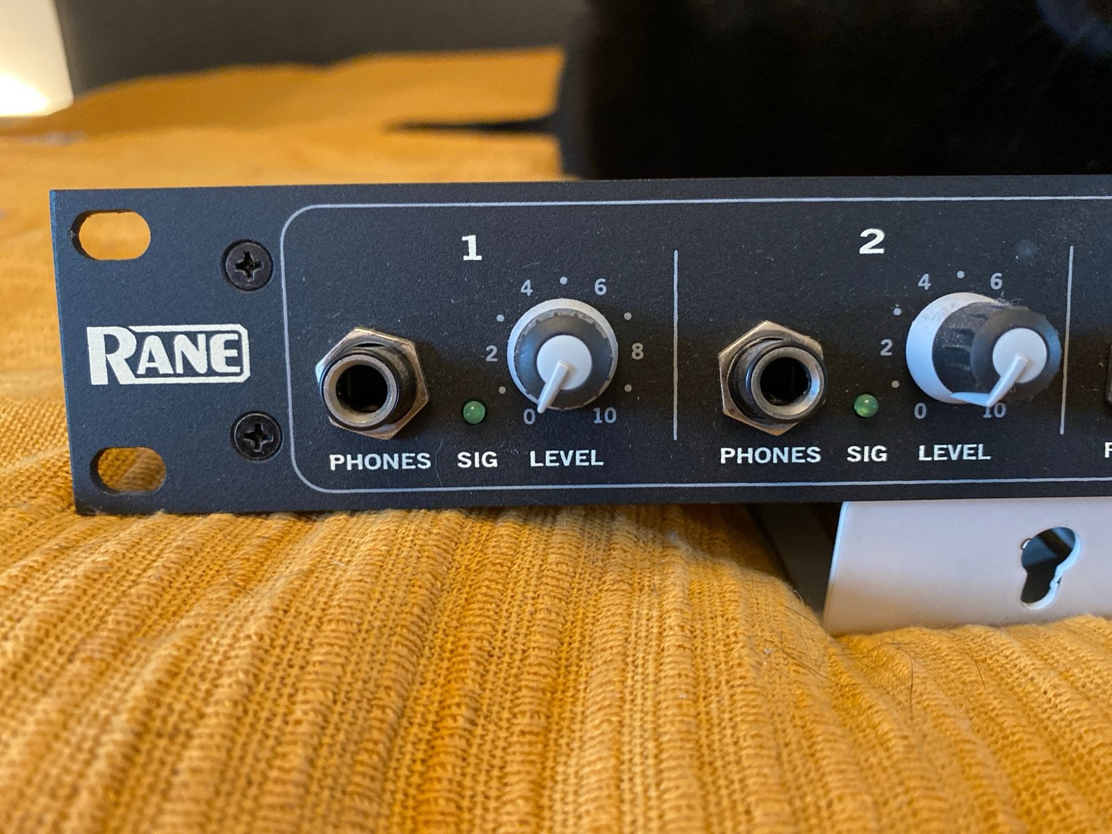 Rane HC6S Hoofdtelefoon Console - 6-kanaals versterker, Ophalen of Verzenden, Zo goed als nieuw