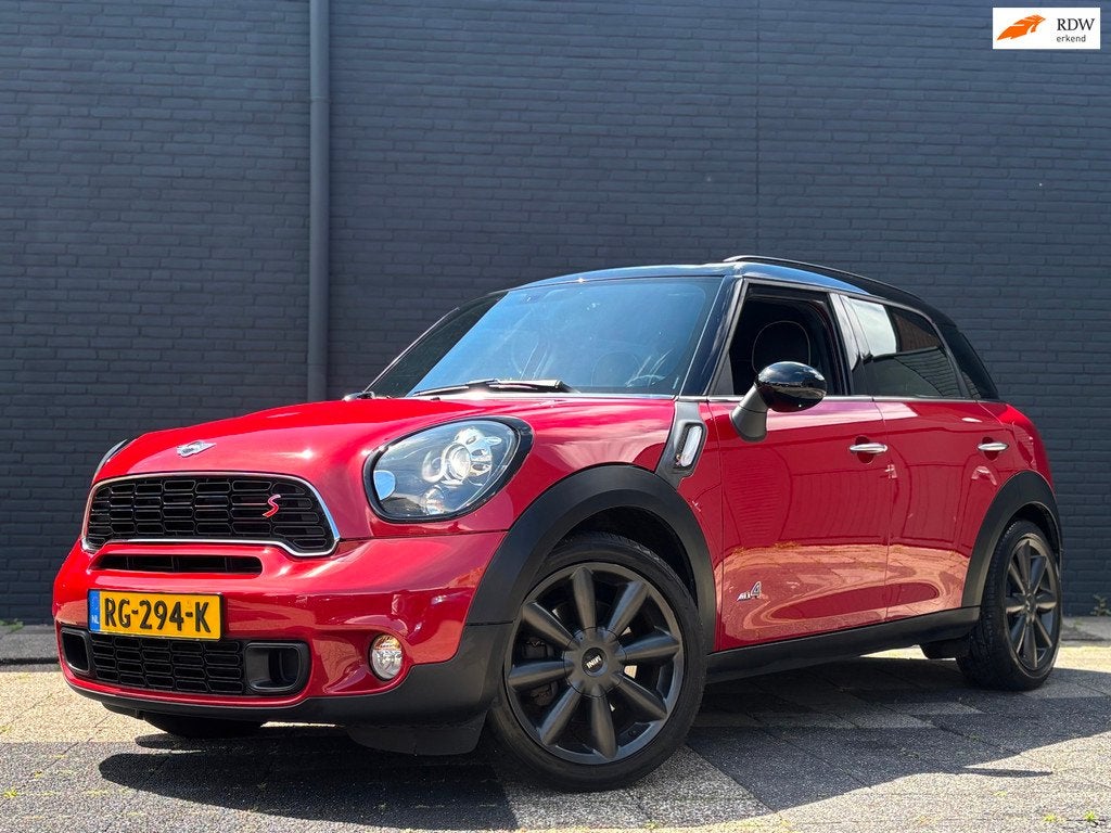 Mini Countryman 1.6 Cooper S ALL4 Chili | Navi | Stoelverw.|, Auto's, Mini, Euro 5, 15 km/l, Gebruikt, 750 kg
