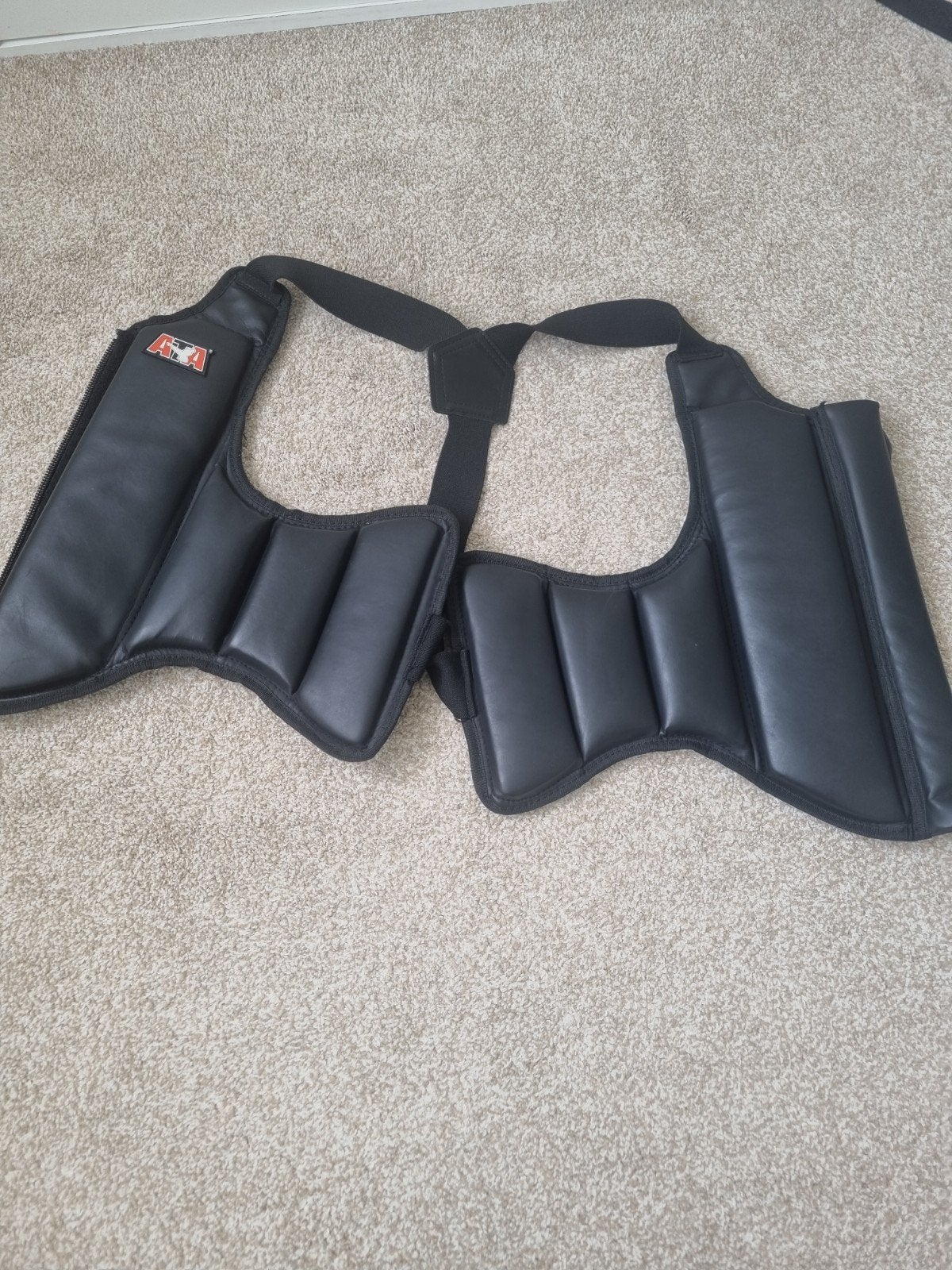 Taekewondo vest, Taekwondo, Vechtsportbescherming, Zo goed als nieuw, Maat M