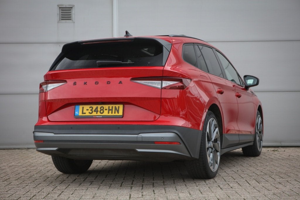 Skoda Enyaq iV 60 | Pano Schuifdak | 21 Inch | Camera | Navi, Auto's, Automaat, 390 km, 0 cilinders, Gebruikt