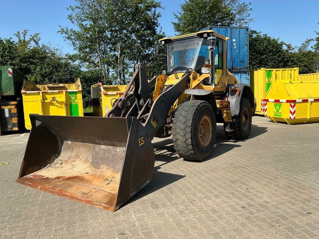 2017 Volvo L90H Shovel, Wiellader of Shovel