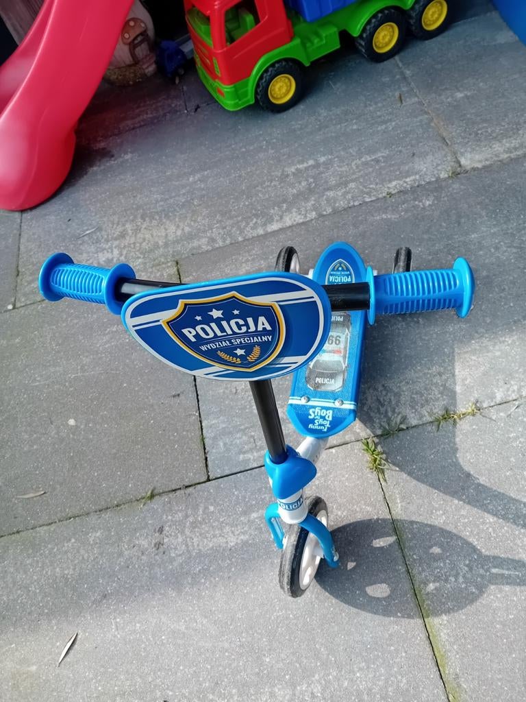 Politie step, Fietsen en Brommers, Ophalen, Zo goed als nieuw, Gewone step