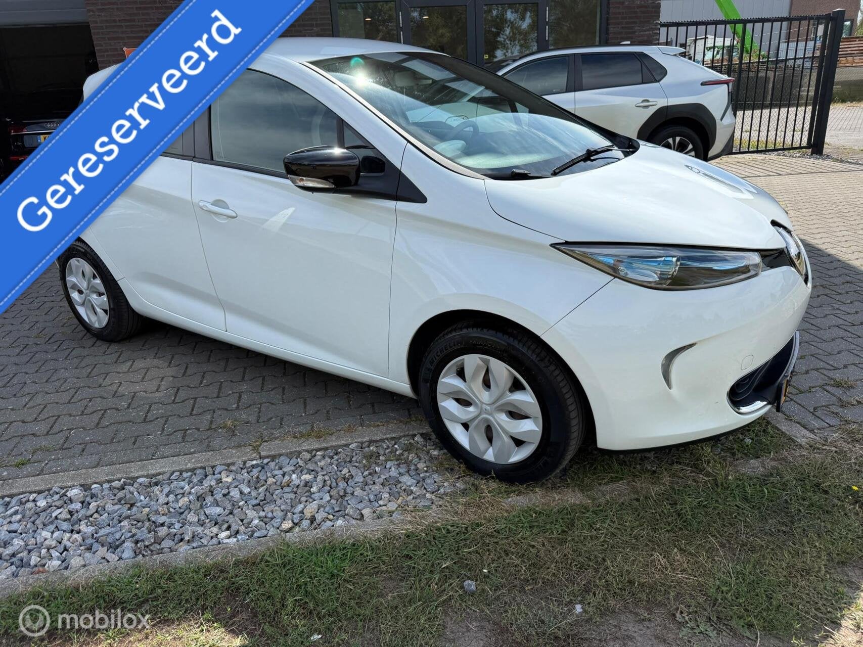 Foto 3 van Renault Zoe Q210 Zen Quickcharge 22 kWh KOOPACCU