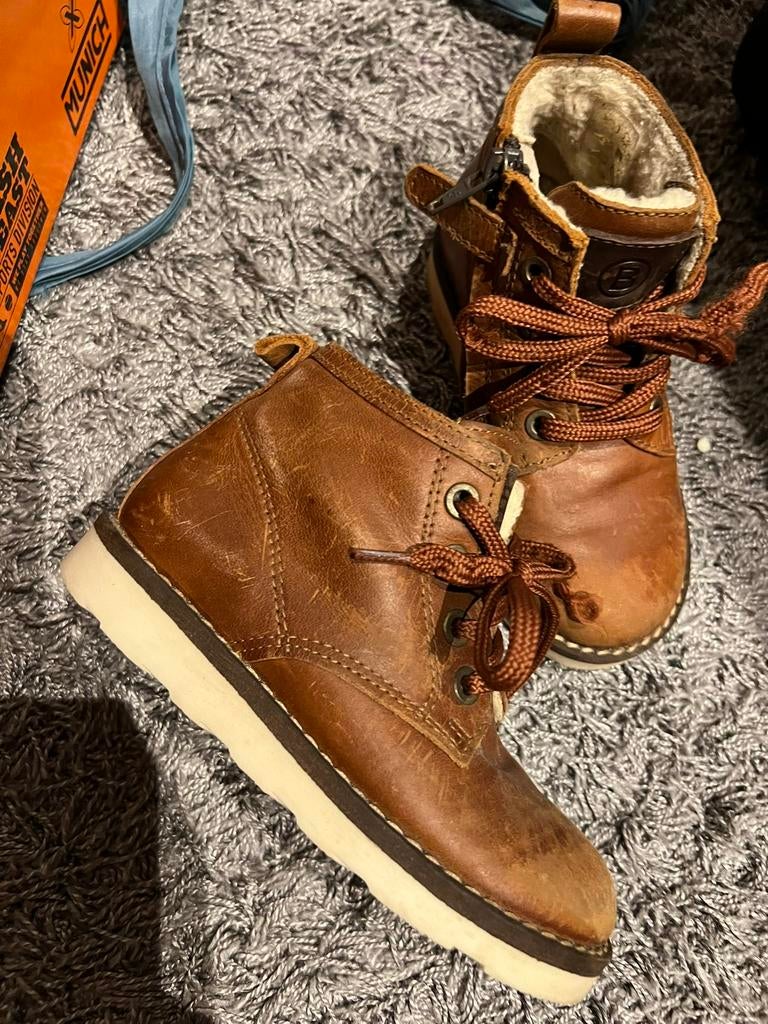 NELSON schoenen met bont maat 26 origineel zgan, Schoenen, Ophalen of Verzenden, Zo goed als nieuw, Nelson