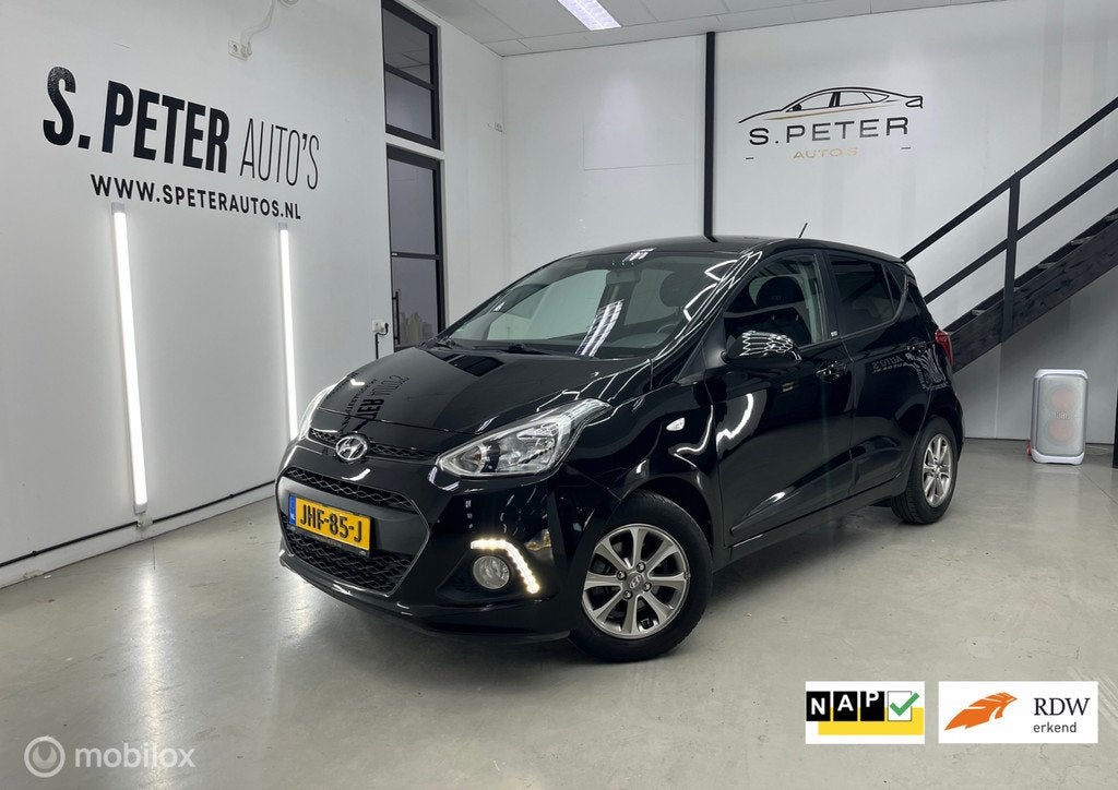Hyundai i10 Passion Plus, Auto's, Hyundai, Traction-control, Stof, Gebruikt, Zwart