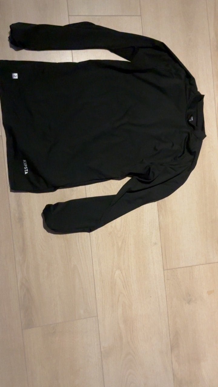 Zwart Kipsta sportshirt lange mouwen, Zwart, Overige typen, Ophalen of Verzenden, Zo goed als nieuw
