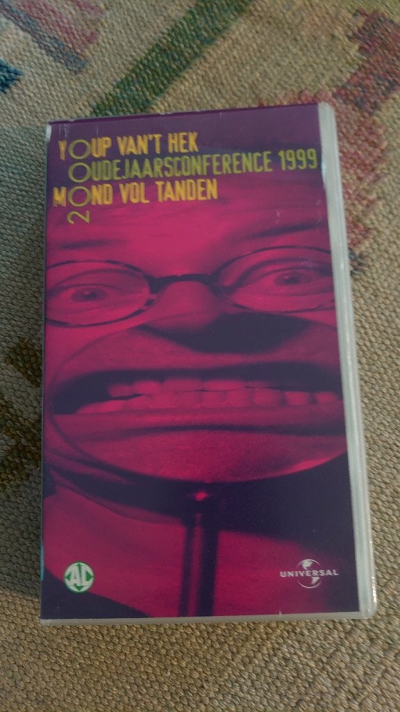 Youp van't Hek oudejaarsconference 1999, Mond vol Tanden., Alle leeftijden, Zo goed als nieuw, Tv-serie of Tv-programma, VHS