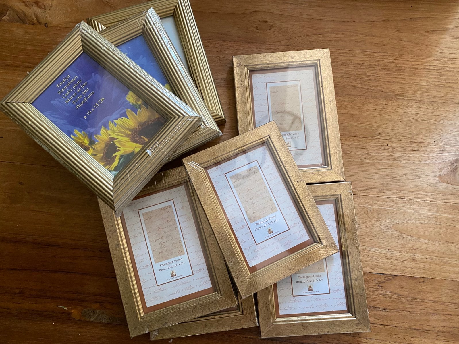 8 x Goudkleurige fotolijstjes voor foto  10x15 cm, Audio, Tv en Foto, Fotografie | Fotolijsten, Ophalen of Verzenden, Nieuw, Goud