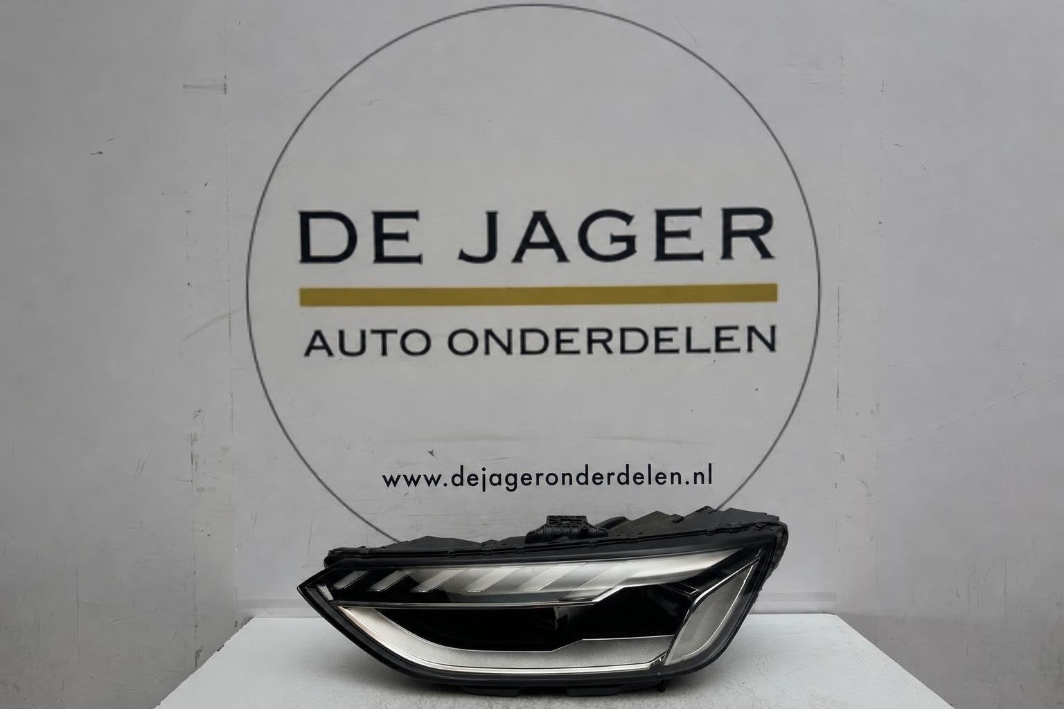 Audi A4 B9 FL Full LED koplamp links 8W0941033D, Gebruikt, AUDI AG, Auto-Union-Strasse 1
85045  Ingolstadt, DE, Kundenbetreuung@audi.de