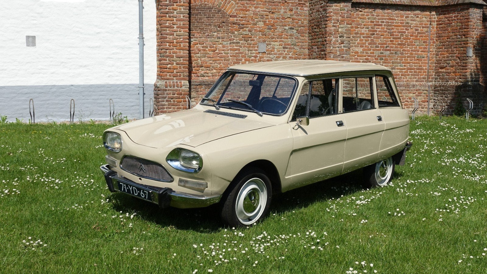 Citroën Ami 8 Familiar 1973, 602 cc, Overige modellen, Beige, Handgeschakeld