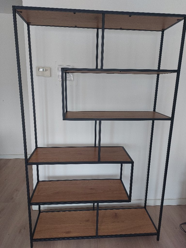 Wandrek hout-metaal, Ophalen, Met plank(en), Zo goed als nieuw, Minder dan 150 cm