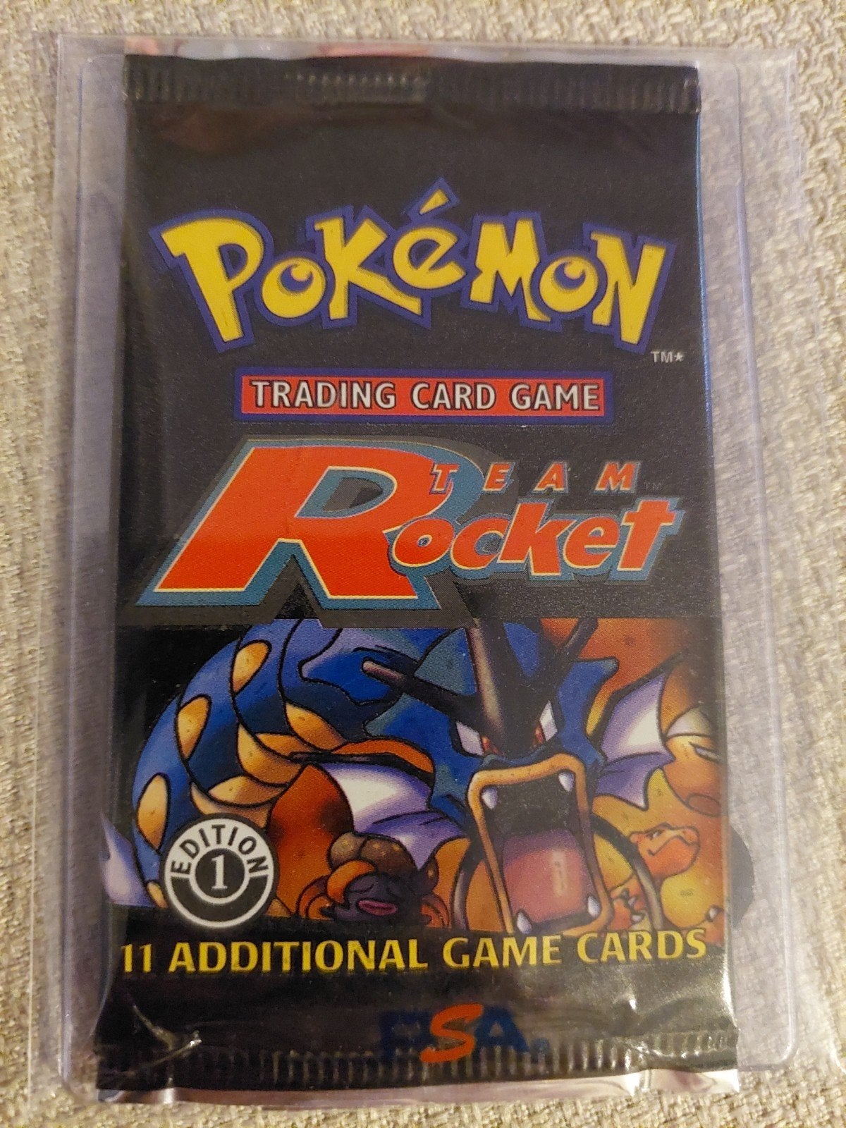Pokémon Team Rocket Booster Pack 1st Edition Gyarados, Hobby en Vrije tijd, Ophalen of Verzenden, Nieuw, Booster