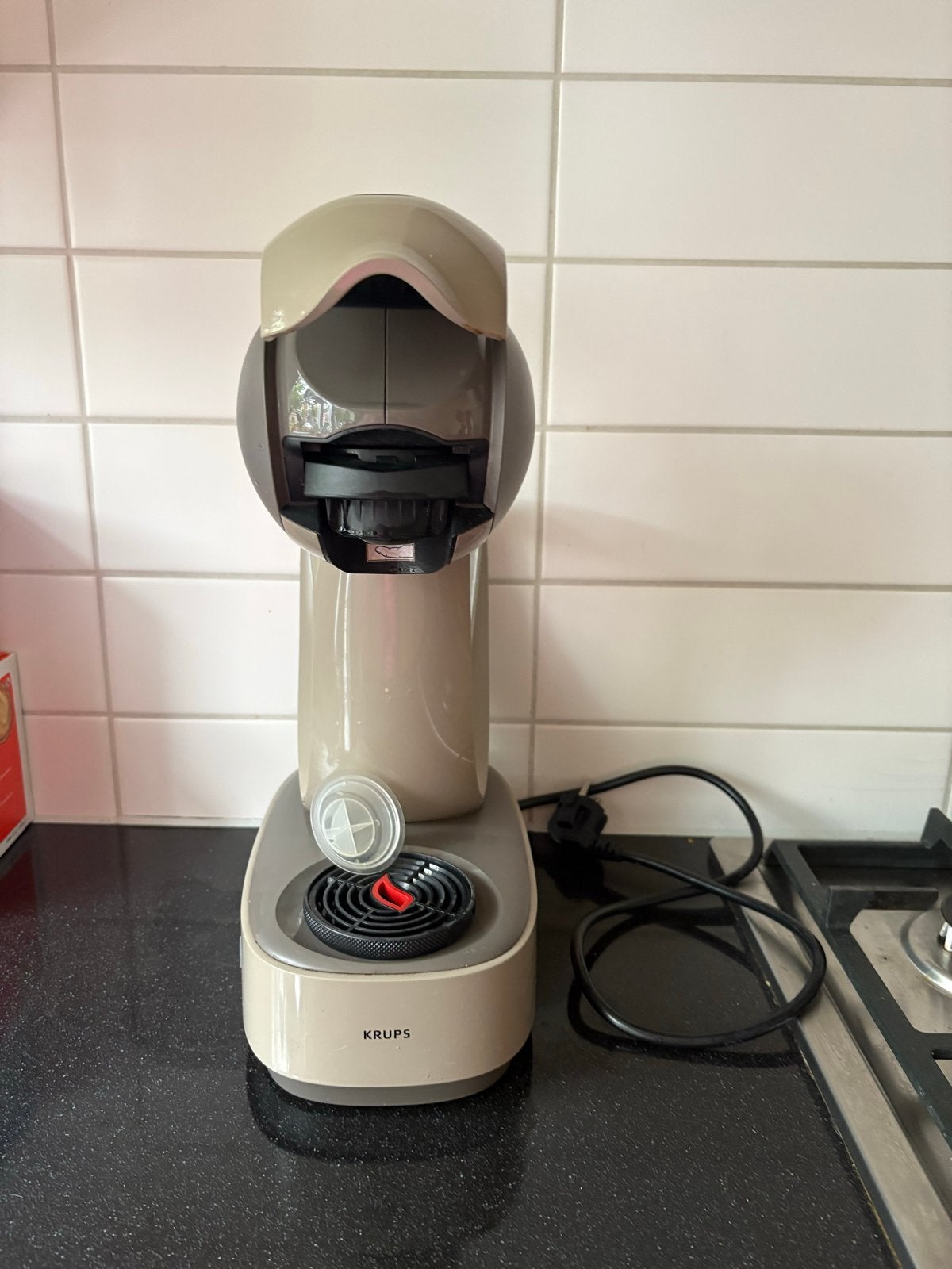 Krups Dolce Gusto koffiemachine met capsulehouders en capsul, Ophalen, Koffiemachine, Zo goed als nieuw, 1 kopje