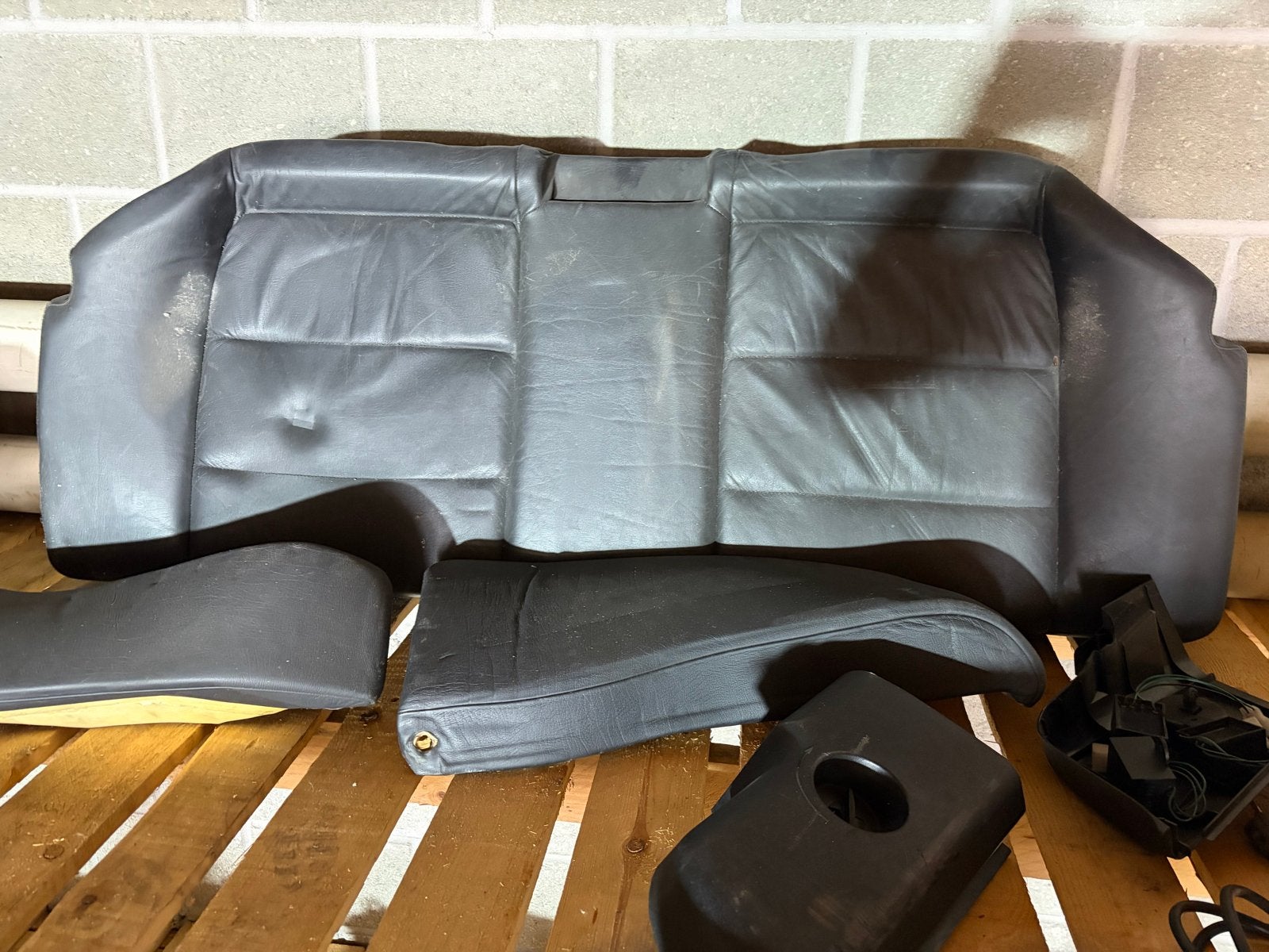 BMW E36 Achterbank Zwart Leer - Coupe/Sedan, Auto-onderdelen, Interieur en Bekleding, Ophalen, Gebruikt, BMW
