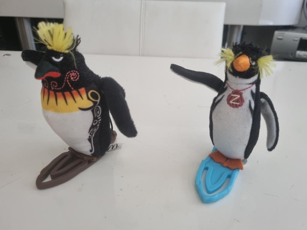 2x,Orig,2007,McDonald,SURF'S UP PINGUINS,12.5cm,Label,Inwst!, Ophalen of Verzenden, Zo goed als nieuw