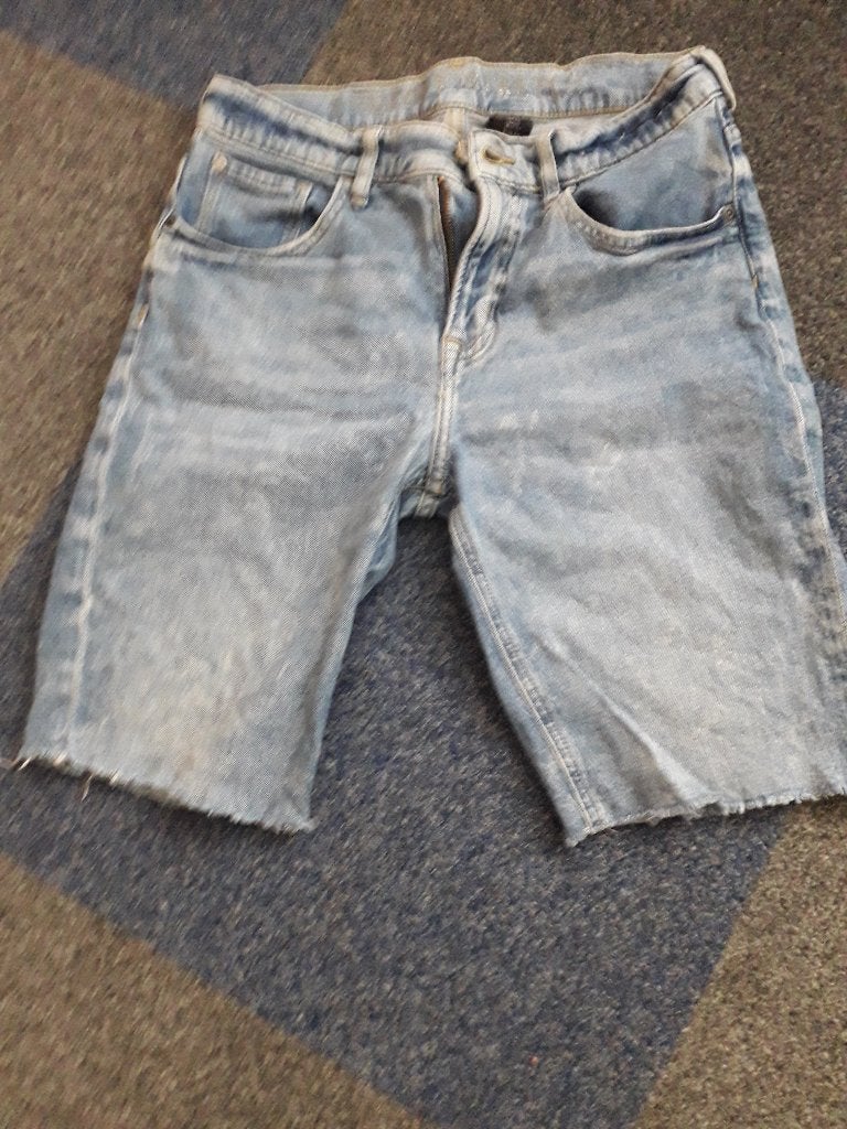 Korte spijkerbroek maat 158/164, Kinderen en Baby's, Kinderkleding | Maat 158, Ophalen of Verzenden, Zo goed als nieuw, Jongen