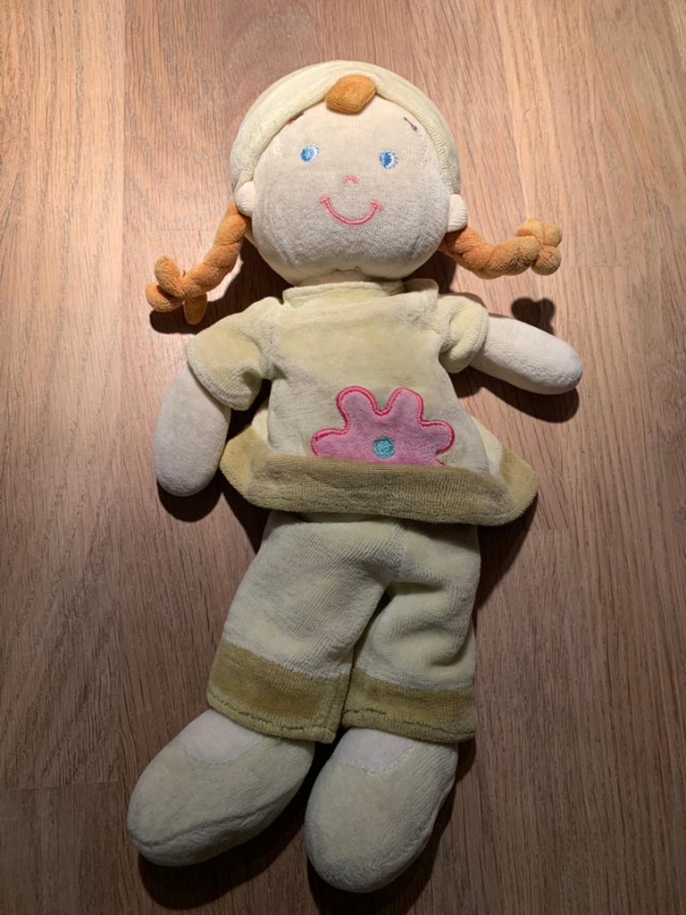 Nicotoy knuffel pop / meisje gezocht, Kinderen en Baby's, Speelgoed | Knuffels en Pluche, Overige karakters, Overige typen, Ophalen of Verzenden
