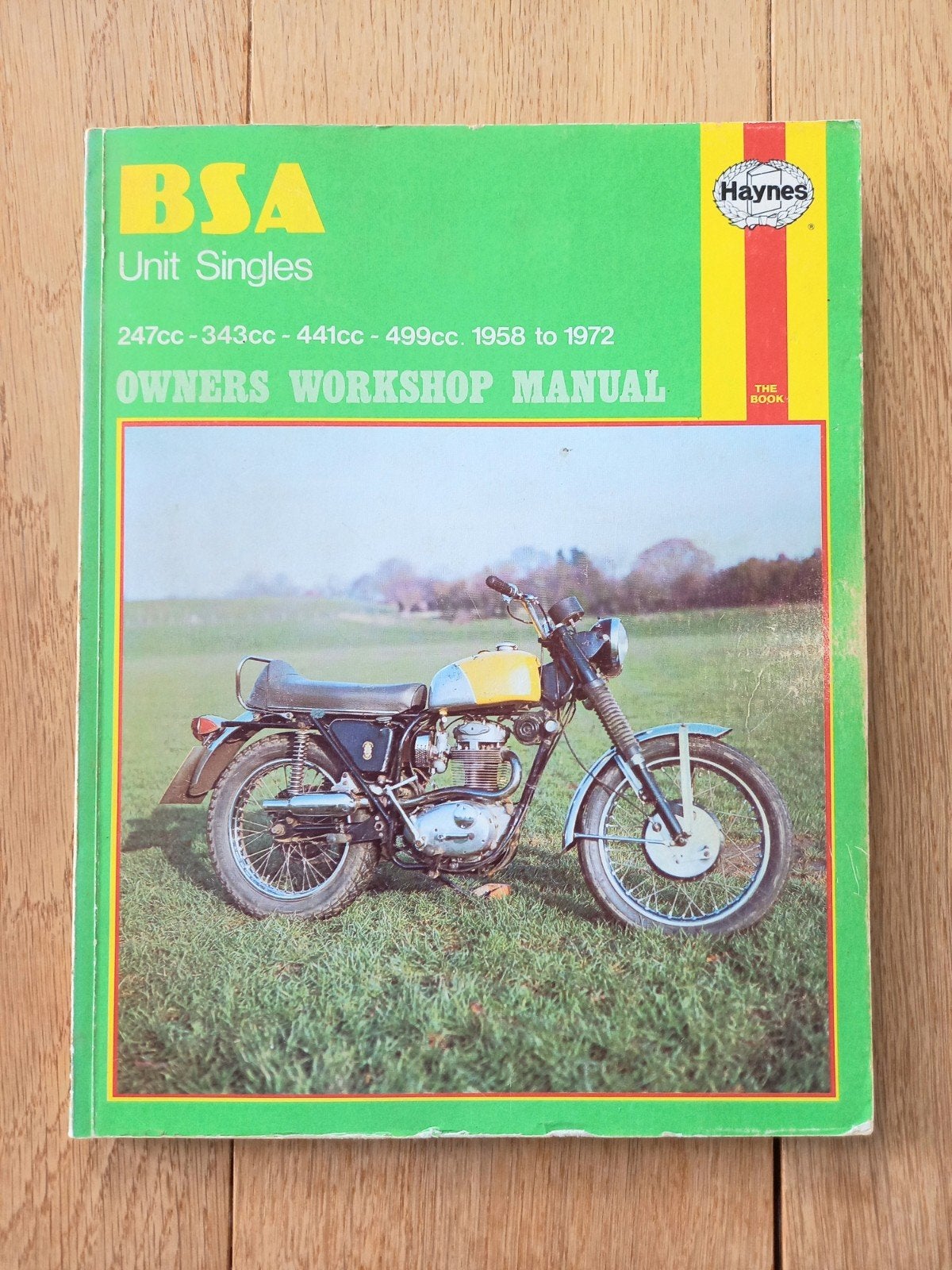 BSA WERKPLAATS HANDBOEK UNIT SINGLES C15 B25 B44 B25 --- B40, Motoren, Ophalen of Verzenden