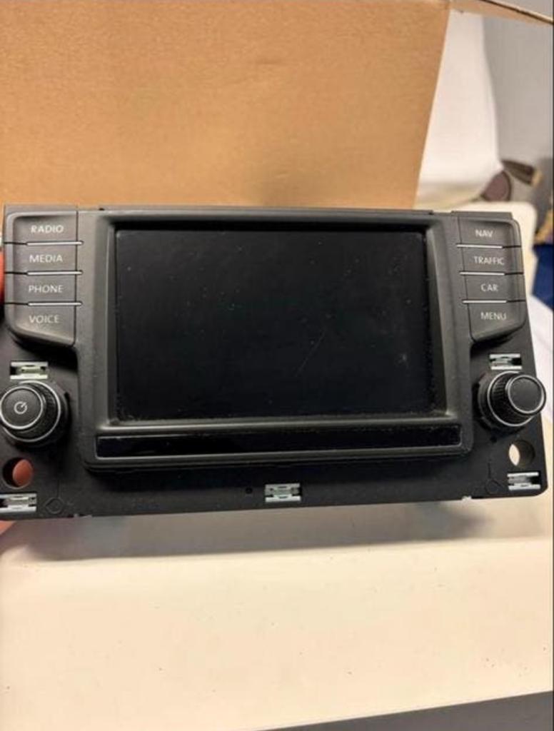Vw Discover Media MIB2 Navigatie Golf 7 carplay Auto set, Ophalen of Verzenden, Zo goed als nieuw