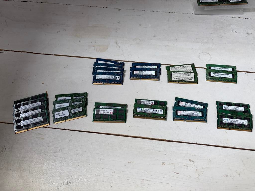 Partij 29x 2GB DDR3 SODIMM Laptop Geheugen Modules, Computers en Software, RAM geheugen, Gebruikt, Laptop, 2 GB, DDR3, Ophalen