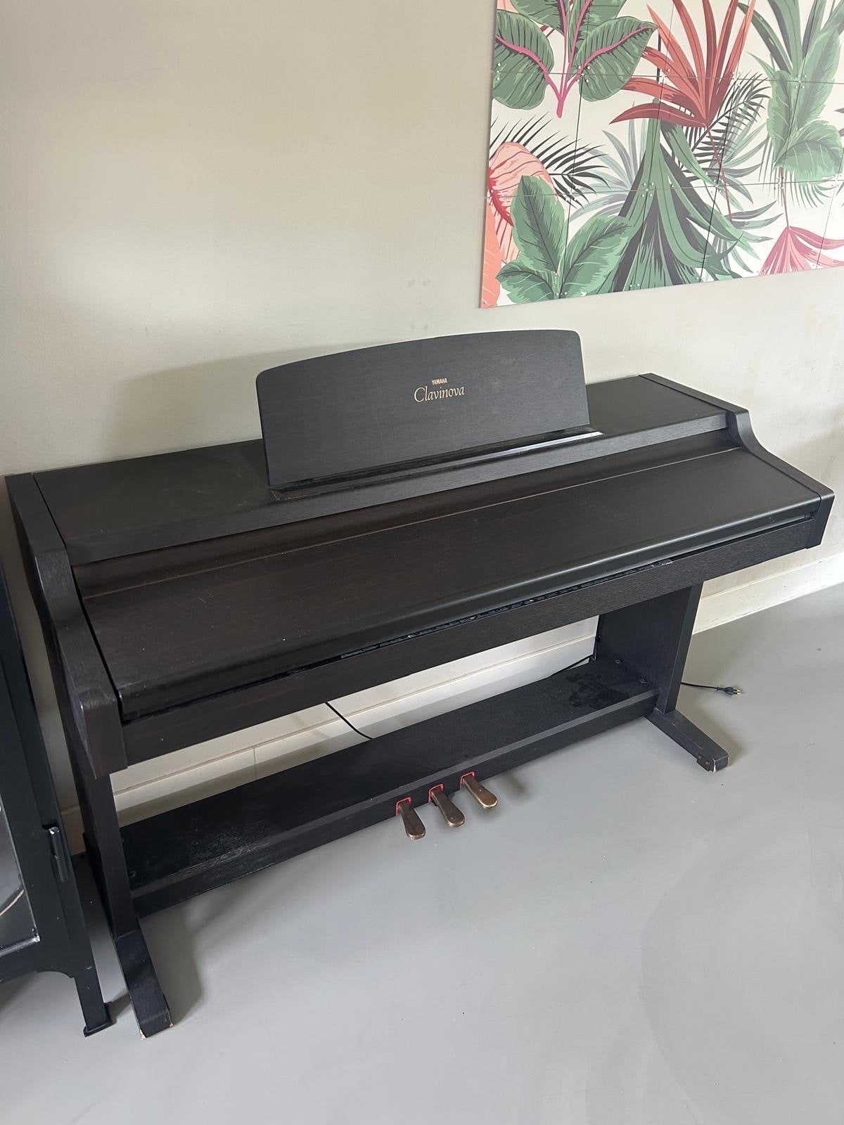 Yamaha Clavinova CLP-411 Digitale Piano, Muziek en Instrumenten, Piano's, Ophalen, Gebruikt, Zwart, Digitaal