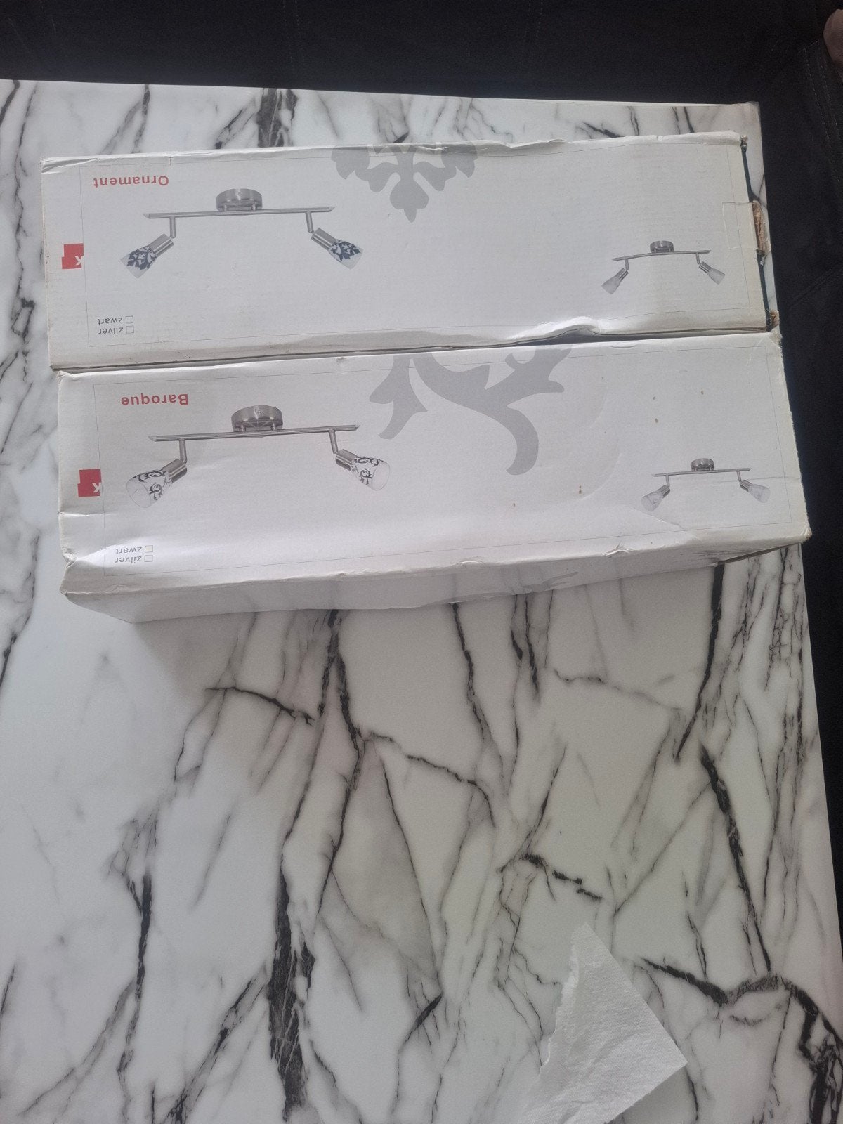 2x Nieuwe plafondlampen - Ornament & Baroque, Metaal, Nieuw, Ophalen of Verzenden, Zilver