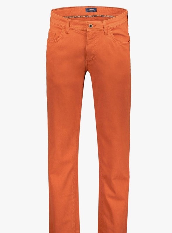 Pantalon splinternieuw maat 36/30, Kleding | Heren, Ophalen of Verzenden, Nieuw, Overige maten, Oranje